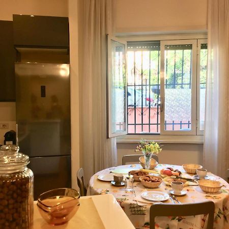 רומא Valla18 Guesthouse מראה חיצוני תמונה