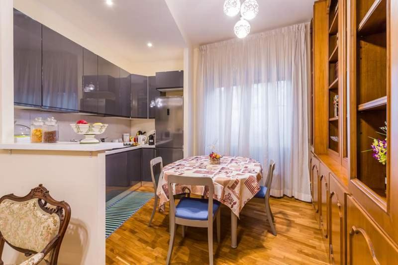 רומא Valla18 Guesthouse מראה חיצוני תמונה