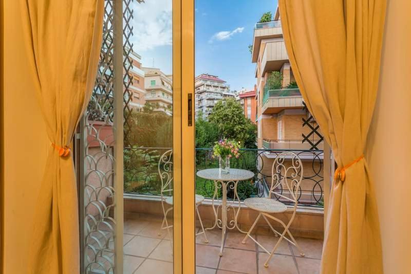 רומא Valla18 Guesthouse מראה חיצוני תמונה