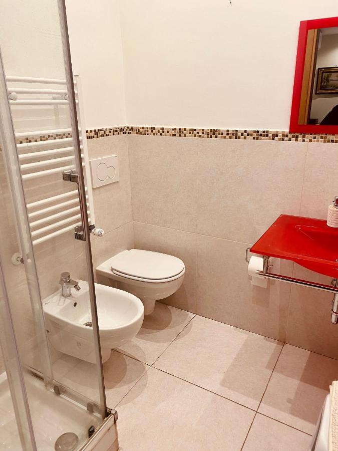 רומא Valla18 Guesthouse מראה חיצוני תמונה